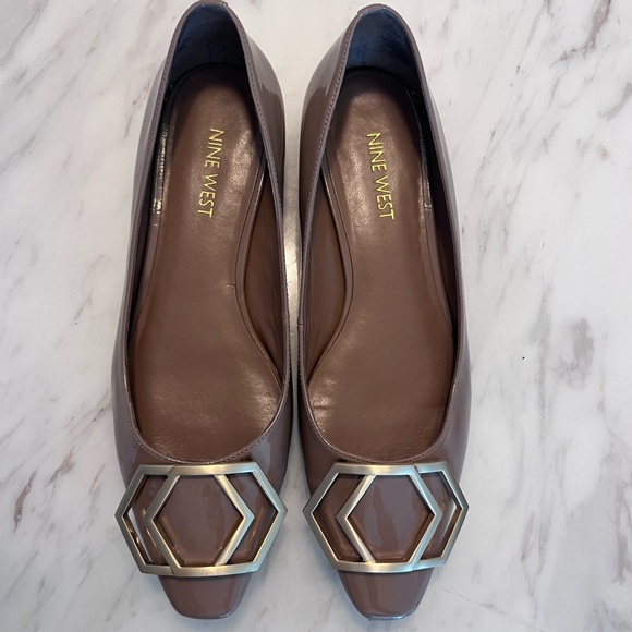 Nine West low heel - Picture 1 of 3